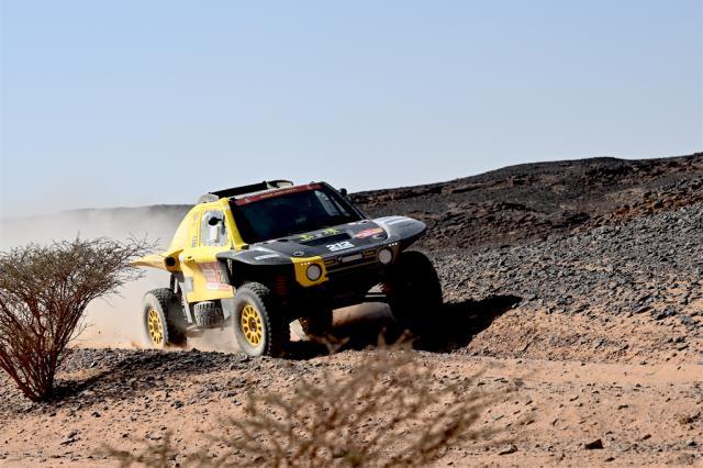 中国达喀尔车手何时能扔下完赛包袱？