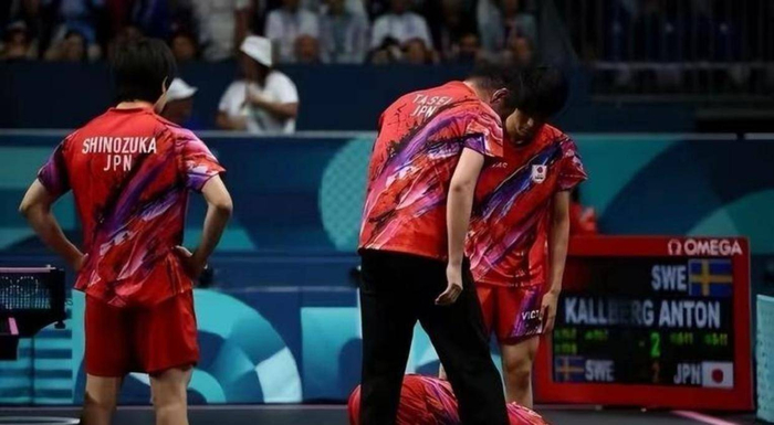 凭什么让我滚出中国？张本智和回四川祭祖，遭到家乡村民强烈抵制|日本|国籍|父母|比赛|中国人_新浪新闻