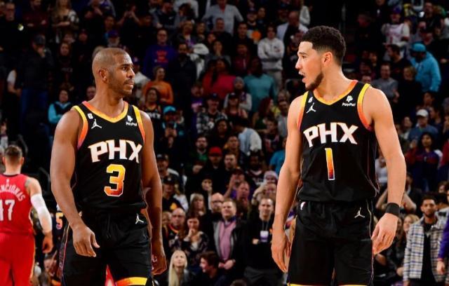 华体会-高分赢球布克踏上巨星之道！保罗转型当绿叶